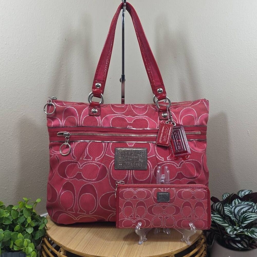 Coach Poppy Glam Sateen Tote with Matching Wallet – G1067-15389